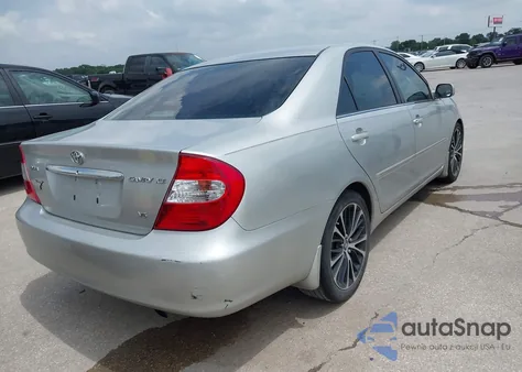 2002 Toyota Camry Xle V6 from USA, damaged, VIN 4T1BF32K72U529217